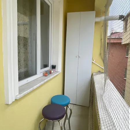 Bulgurlu Metroya 5 Dk Guest house Istanbul